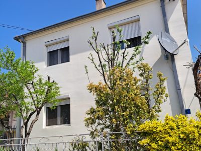 Na prodaju – Dvospratna kuća sa pomoćnim objektom u Prokuplju
