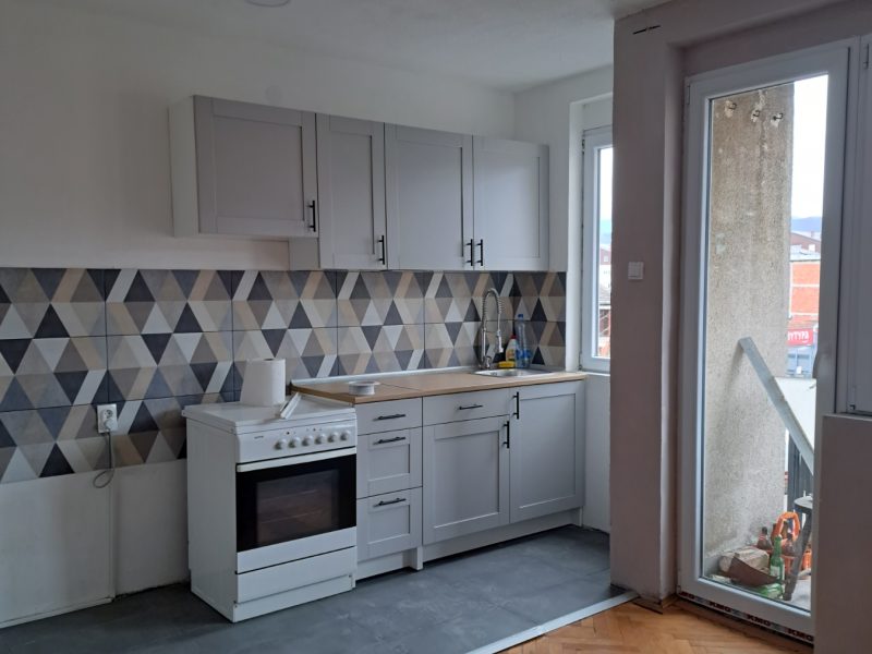 Izdaje se stan u Prokuplju – 65 m²