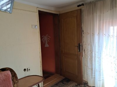 Na prodaju kuća 36 m² – spratna kuća sa terasom