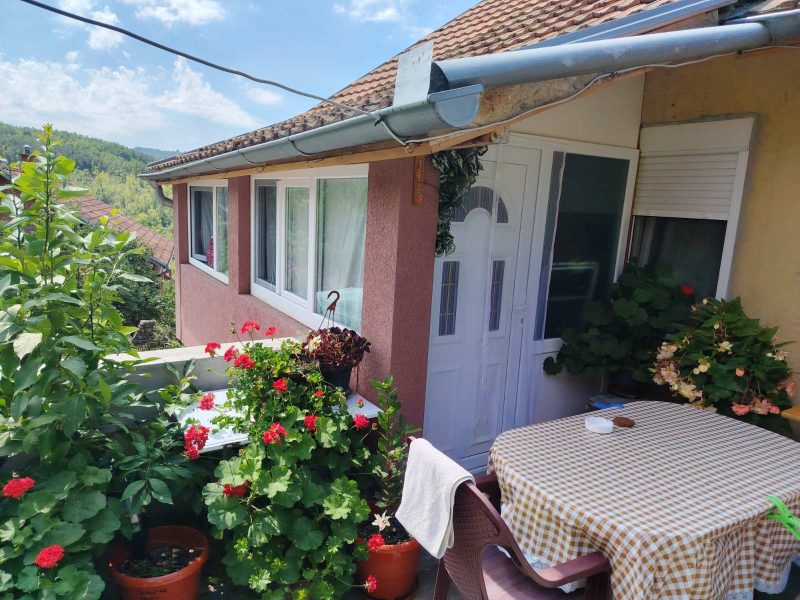 Na prodaju kuća u Prolom Banji 70 m² sa placem 372 m²